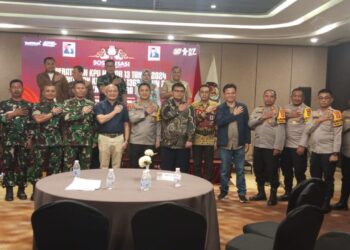 Kapolres Ogan Ilir, AKBP Bagus Suryo Wibowo, S.I.K, menegaskan pentingnya netralitas Polri dalam Pemilihan Kepala Daerah (Pilkada) serentak 2024. Penekanan ini disampaikan saat menghadiri kegiatan sosialisasi Peraturan KPU Nomor 13 Tahun 2024 dan Keputusan KPU Nomor 1363 Tahun 2024 kepada penyelenggara negara, yang berlangsung di The Alts Hotel, Palembang, Senin (14/10/2024).