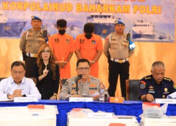 Kepala Subdirektorat Gakkum Korps Polairud Baharkam Polri, Komisaris Besar Polisi Donny Charles Go mengatakan, pengungkapan kasus ini berawal terjadi pada Sabtu 12 Oktober 2024 dimana petugas memberhentikan yang membawa benih bening lobster (BBL) sebanyak 20 Box di jalan Desa Kresno Widodo, kecamatan Tegineneng, Kabupaten Pesawaran, Lampung.