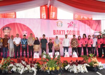 Pemerintah Kabupaten Ogan Komering Ilir (OKI) mendukung kegiatan Pengurus Bhayangkari Cabang OKI dalam kegiatan bakti sosial, bakti kesehatan, bazar UMKM dan sembako murah yang dipusatkan di Mapolres OKI. Minggu, (20/10/24).