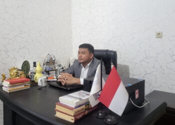 Paul J J Tambunan, SE., SH., MH
