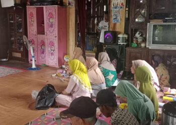 Polsek Pemulutan melaksanakan kegiatan cooling system dalam rangka pengamanan kampanye dialogis pasangan calon (paslon) Bupati dan Wakil Bupati Ogan Ilir nomor urut 1, Panca-Ardani, yang berlangsung pada Kamis, 31 Oktober 2024. Kegiatan kampanye dialogis tersebut dilaksanakan di kediaman Sulaiman, Desa Sribanding, Kecamatan Pemulutan Barat, Kabupaten Ogan Ilir.