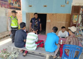 Kapolres Ogan Ilir, AKBP Bagus Suryo Wibowo, S.I.K., menginstruksikan para anggota Bhabinkamtibmas jajaran polres ogan ilir,untuk terus aktif mengingatkan warga masyarakat agar senantiasa waspada terhadap terjadinya fenomena alam yang dipengaruhi oleh faktor cuaca seperti bencana alam.