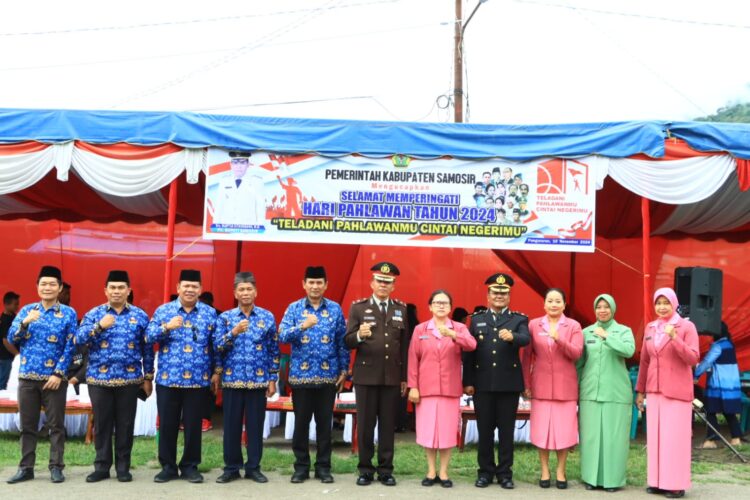 Upacara Ziarah Makam Pahlawan pada Kamis (10/11/2024) pukul 07:30 Wib Upacara ini dipimpin oleh Plh Kapolres Samosir, Kompol ST Panggabean, S.H., sebagai Inspektur Upacara dan dihadiri oleh jajaran SKPD Pemkab Samosir, pejabat utama Polres Samosir, personel TNI, Polri, serta PNS Pemkab Samosir.