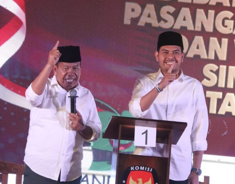 Calon Bupati dan Wakil Bupati Simalungun nomor urut 1, Radiapoh Hasiholan Sinaga (RHS) - Azi Pratama Pangaribuan