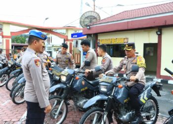 Polres Samosir telah melakukan pengecekan kelayakan seluruh kendaraan dinas Polri yang akan digunakan untuk pelayanan dan pengamanan Pemungutan serta Penghitungan Suara Pilkada Serentak 2024 di Kabupaten Samosir.
