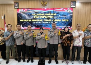 Tim dari Polda Jateng melaksanakan supervisi Operasi Mantap Praja Candi 2024 di Polres Purbalingga. Kegiatan dilaksanakan di Aula Wicaksana Laghawa Mapolres Purbalingga, Selasa (12/11/2024) sore.