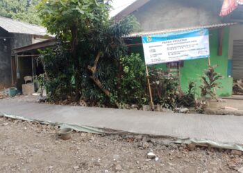 Realisasi Pembangunan Infrastruktur Jalan Desa Kp.Malingpingping sepanjang 150 meter di RT 011 RW 006 Desa Mampir Kecamatan Cileungsi Kabupaten Bogor. (Foto. Dok: RH/Mitrapolri.com)