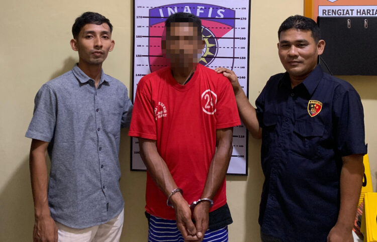 Satuan Unit Pelayanan Perempuan dan Anak (PPA) Polres Aceh Barat mengamankan seorang pria berinisial DS (50) warga Pante Ceureumen, Kabupaten Aceh Barat karena diduga melakukan kejahatan tindak pidana jarimah pelecehan seksual dan jarimah pemerkosaan. Jum'at (13/12/2024).