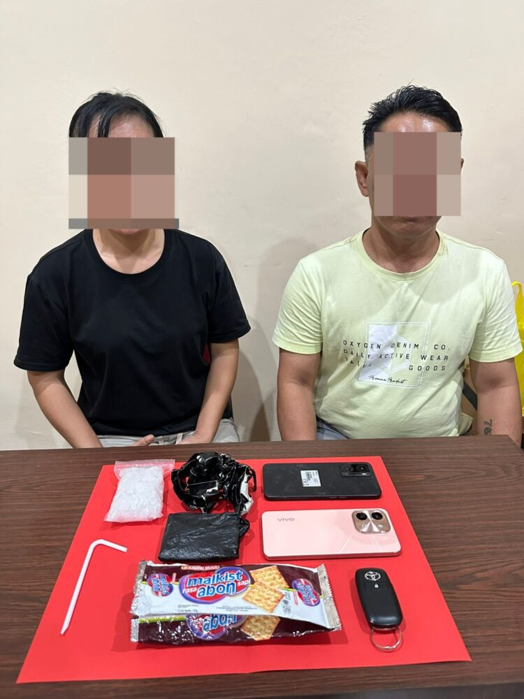 Seorang orang pria berinisial K(48) warga Jalan Veteran III Kota Palangka Raya dan seorang wanita berinisial DR(38) warga Tanjung Perawang Kabupaten Pulang Pisau terpaksa harus berurusan dengan hukum karena kedapatan memiliki dan menyimpan narkotika jenis sabu.