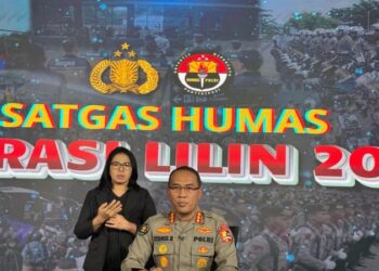 Kombes Pol Syamsu Ridwan, selaku Juru Bicara Operasi Lilin 2024, menyampaikan update terkini mengenai situasi lalu lintas dan keamanan selama pelaksanaan operasi pada hari keenam, Kamis (26/12/2024).
