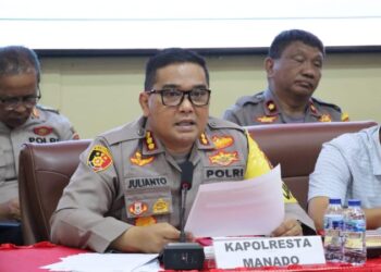 Polresta Manado mengadakan press release akhir tahun yang berlangsung di Mapolresta Manado pada Jumat (27/12/2024). Kegiatan ini dipimpin langsung oleh Kapolresta Manado, Kombes Pol Julianto Sirait, dengan didampingi para pejabat utama Polresta Manado.
