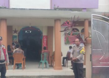 Polsek Wori Polresta Manado melaksanakan kegiatan program unggulan Pos Paja Somat (Polisi Pantau Gereja dan Sholat Jumat) pada Minggu, 29 Desember 2024. Kegiatan ini berlangsung mulai pukul 09.45 hingga 10.45 WITA di Desa Wori, Kecamatan Wori, Kabupaten Minahasa Utara.