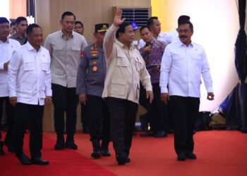 Presiden Prabowo Subianto menghadiri Apel Kasatwil Polri 2024 di Akademi Kepolisian, Semarang, Jawa Tengah.