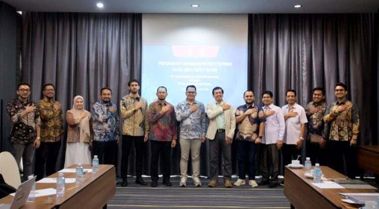 PT Pupuk Iskandar Muda (PIM) dan PT Pembangunan Aceh (PEMA) telah menandatangani Keyterms Perjanjian Jual Beli Gas Bumi Wilayah Kerja (WK) B dalam agenda Rapat Koordinasi Alokasi Gas Bumi di Hotel Kyriad Muraya, Banda Aceh.