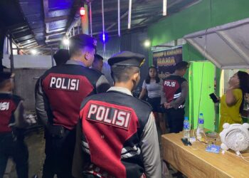 Ditsamapta Polda Kalteng melaksanakan kegiatan Patroli Tipiring. Kegiatan ini sebagai bentuk giat penegakkan hukum dalam bidang tindak pidana ringan, Sabtu (11/01/2025).