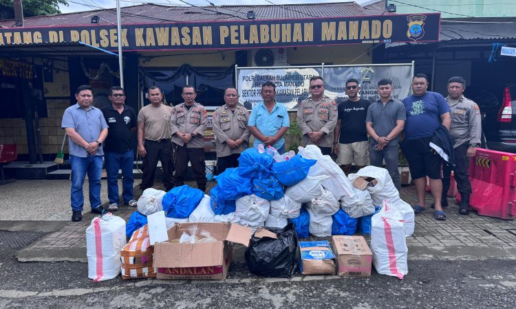 Anggota Polsek Pelabuhan Manado melaksanakan operasi razia untuk menanggulangi peredaran minuman keras (miras), barang ilegal, dan barang berbahaya lainnya di dalam area Pelabuhan Manado. Kegiatan ini merupakan tindak lanjut dari instruksi Kapolresta Manado guna menjaga situasi kamtibmas yang aman dan mencegah terjadinya gangguan yang disebabkan oleh miras di wilayah hukum Polsek Pelabuhan Manado, Pada hari Kamis, 16 Januari 2025, mulai pukul 08.00 hingga 10.00 WITA.