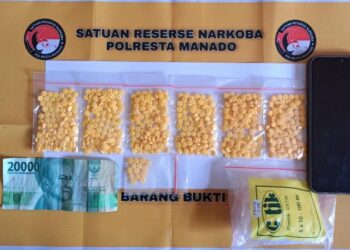 Satuan Reserse Narkoba Polresta Manado berhasil mengungkap peredaran obat keras jenis Thryhexypenidyl di kawasan Singkil Dua, Kecamatan Singkil, Kota Manado, Kamis (16/1/2025).