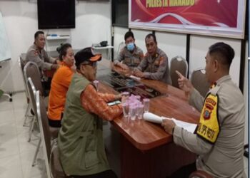Kepala Bagian Operasional (Kabag Ops) Polresta Manado, Kompol Sugeng Wayudi Santoso, memimpin rapat koordinasi penanggulangan bencana di Kota Manado bersama pihak BPBD Kota Manado.