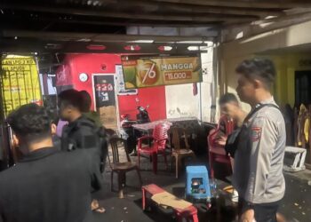 Polsek Singkil bertindak cepat menindaklanjuti laporan warga terkait adanya pesta minuman keras (miras) yang berujung keributan di salah satu lingkungan wilayah Kecamatan Singkil, pada Sabtu malam (25/01/2025).