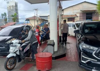 Polresta Manado bersama Polsek jajaran terus meningkatkan pengawasan terhadap distribusi bahan bakar minyak (BBM) bersubsidi di wilayah Kota Manado