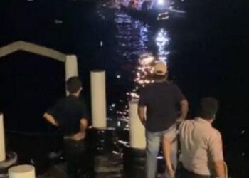 Polsek Bunaken menunjukkan komitmen nyata dalam melindungi dan mengayomi masyarakat dengan merespons cepat kecelakaan kapal motor (KM) yang terjadi di sekitar Dermaga Jeti Hotel Grand Luley, Minggu (26/1/2025).