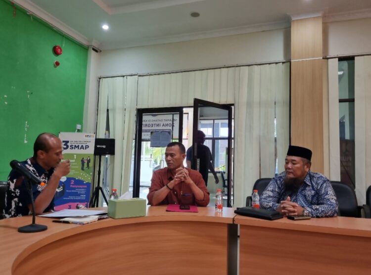 Wakil Ketua DPRK Aceh Tengah H. Hamdan, S.H yang di dampingi oleh Kadis Dispora Zulfandiara langsung mengunjungi Balai Balai Perkim Aceh dalam rangka melaksanakan koordinasi agar pelaksanaan pacuan kuda tradisional Gayo bisa terlaksana.