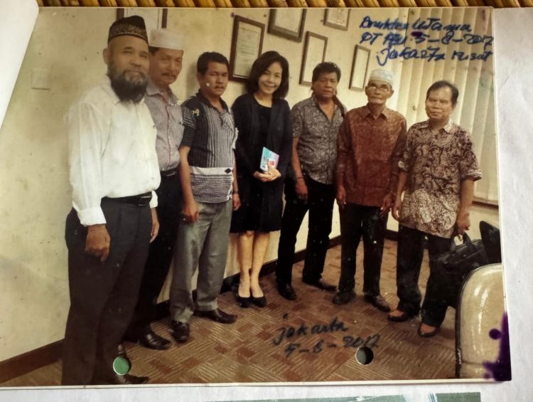 Pertemuan ibu Dirut dengan Idrus Rauf Jakarta membahas permasalahan ini melalui bupati yang hingga saat ini belum ada realisasi nya