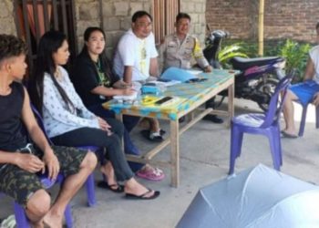 Bhabinkamtibmas di jajaran Polsek Polresta Manado terus aktif melaksanakan giat sambang ke warga di wilayah binaannya. Kegiatan ini bertujuan untuk mempererat silaturahmi dengan masyarakat serta menyampaikan pesan-pesan kamtibmas agar tetap tercipta situasi yang aman dan kondusif, Jumat (7/2/2025).