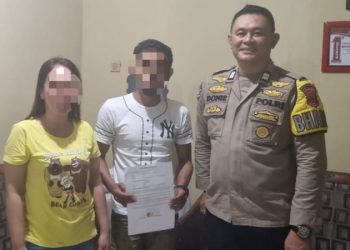 Bhabinkamtibmas Polsek Tuminting, dalam upaya menjaga ketertiban dan kedamaian masyarakat, berhasil menyelesaikan kasus pertengkaran yang terjadi akibat kesalahpahaman antar warga. Kejadian tersebut bermula dari salah paham dalam komunikasi yang akhirnya memicu perdebatan sengit di lingkungan setempat, Selasa (11/2/2025).