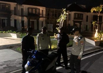 Polsek Pineleng melaksanakan kegiatan Program Unggulan dari Polresta Manado, yakni Sibulan (Sikat Pemabuk Jalanan), untuk mengantisipasi gangguan kamtibmas di wilayahnya. Kegiatan ini bertujuan untuk menertibkan para pengendara yang diduga mengkonsumsi alkohol, serta mencegah potensi tindak kriminal yang dapat terjadi akibat pengaruh alkohol, Senin (10/2/2025).