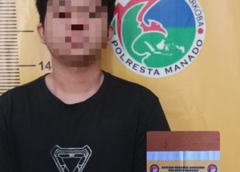 Tim Satres Narkoba Polresta Manado berhasil mengamankan seorang pria berinisial FH (23), warga Kelurahan Dendengan Dalam, Kecamatan Paal Dua, Kota Manado, yang diduga sebagai pengedar narkotika jenis sabu. FH ditangkap pada Rabu (12/2/2025) sekitar pukul 23.15 WITA di sebuah rumah di Kelurahan Sindulang Dua, Lingkungan I, Kecamatan Tuminting.