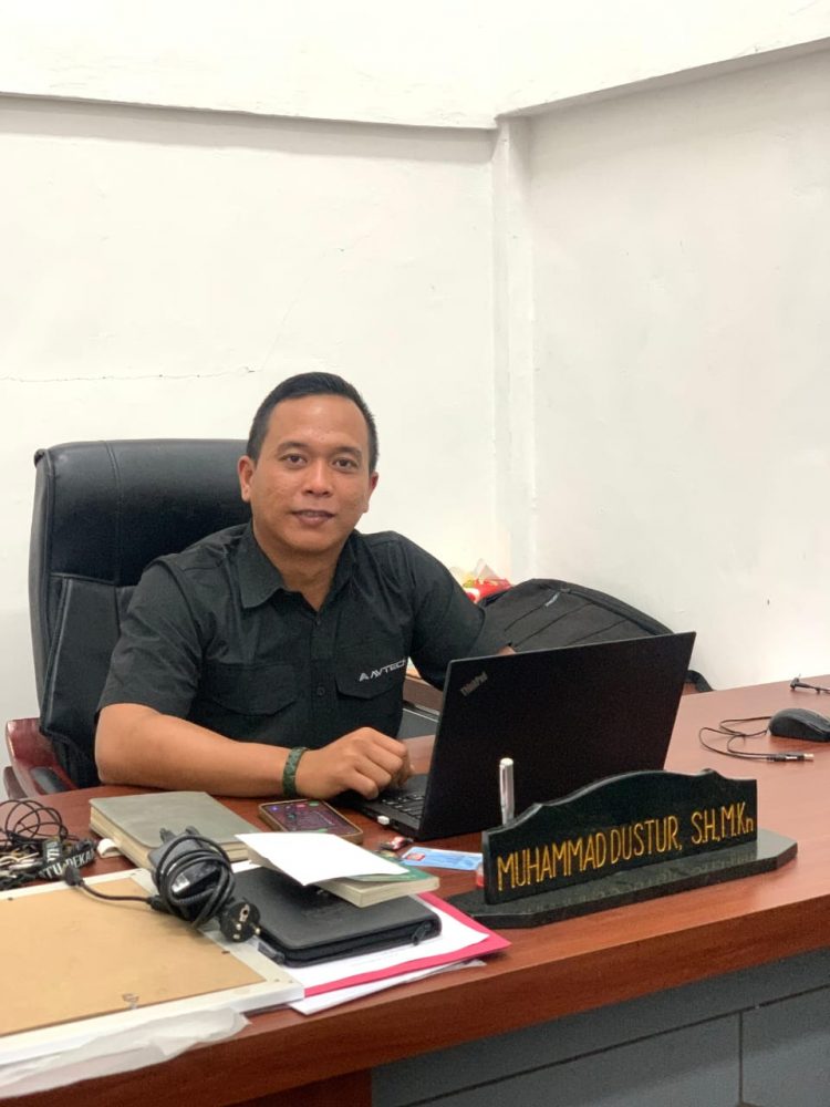 Direktur Eksekutif YLBH AKA Nagan Raya Muhammad Dustur, S.H., M.Kn
