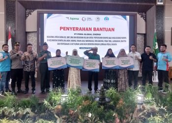 Penyerahan bantuan bersumber dari dana CSR (Corporate Social Responsiblity) itu berlangsung di aula Kantor Bupati Aceh Utara di Landing Kecamatan Lhoksukon, Kamis, 20 Februari 2025. Beasiswa dimaksud diberikan untuk siswa SD, SMP dan SMA, serta beasiswa kuliah untuk penyusunan skripsi bagi yang kurang mampu.
