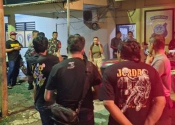 Satuan Reserse Kriminal (Sat Reskrim) Polresta Manado melaksanakan patroli malam di sejumlah titik rawan pada Kamis (20/02/2024). Kegiatan ini bertujuan untuk mencegah tindak kriminalitas serta memberikan rasa aman bagi warga.