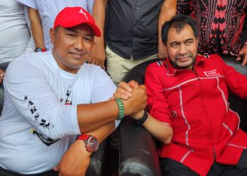 Ketua Laskar Setia Muda Mualem Nanggroe Aceh (LAKSAMANA) dan Gubernur Aceh
