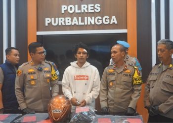 Kapolres Purbalingga AKBP Achmad Akbar dalam konferensi pers di Mapolres Purbalingga, Sabtu (15/2/2025) sore.