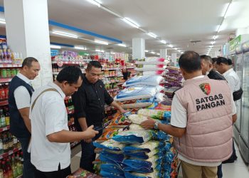 Tim Satgas Pangan ini dipimpin oleh Dirreskrimsus Polda Kalteng Kombes Pol Dr. Rimsyahtono mewakili Kapolda Irjen Pol Drs. Djoko Poerwanto.