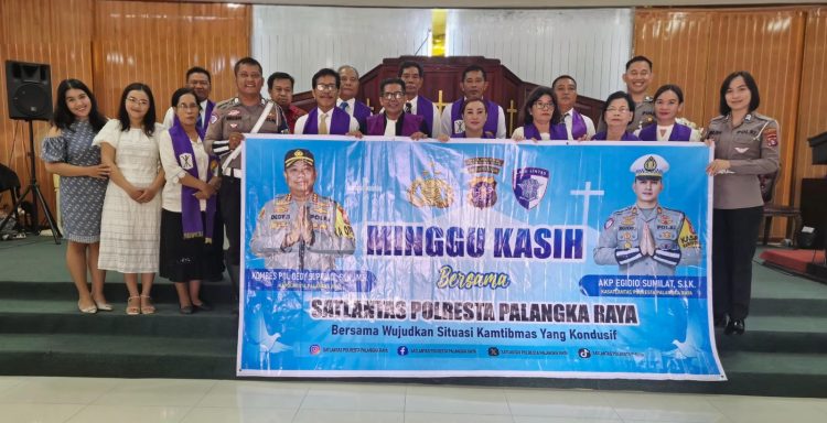 Satuan Lalu Lintas (Satlantas) Polresta Palangka Raya menggelar kegiatan Minggu Kasih di Bukit Raya Jalan Bukit Raya VI.