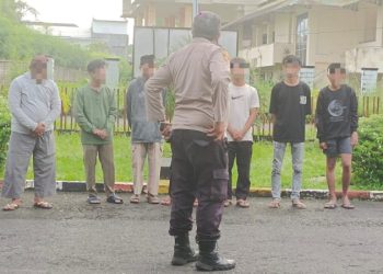 Polsek Mapanget terus menggelar operasi rutin guna mencegah aksi balap liar yang kerap terjadi usai sholat subuh.