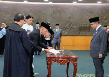Pelantikan dipimpin oleh Ketua MPR RI Ahmad Muzani di Gedung Nusantara V, Kompleks DPR/MPR RI, Jakarta Pusat, Jumat (14/3/2025).