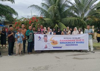 Pada Jumat (14/3/2025), relawan yang tergabung dalam organisasi binaan Dr. JR Saragih, SH, MM, ini menggelar kegiatan berbagi berkah di Kecamatan Dolok Batunanggar, Kabupaten Simalungun