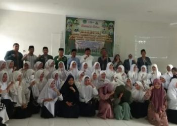 Dandim 0206/Dairi, Letkol Inf Goklas Pirtahan Silaban, yang diwakili oleh Danunit Intel, Lettu Inf M. Taufik, dalam pembukaan Kaderisasi Masa Kesetiaan Anggota (MAKESTA) ke-VIII Pimpinan Cabang IPNU-IPPNU Kabupaten Dairi.