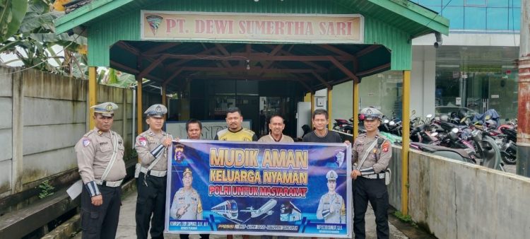 Unit Keamanan dan Keselamatan (Kamsel) Satlantas Polresta Palangka Raya mendatangi Kantor Travel Sumertha Sari, Jum’at (21/3/2025).