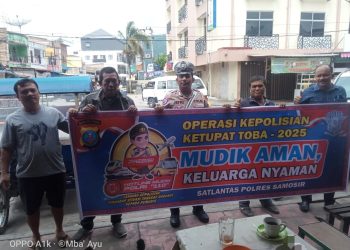 Polres Samosir menggelar Kegiatan Rutin Yang Ditingkatkan (KRYD) guna memastikan keamanan dan kenyamanan masyarakat yang akan melakukan perjalanan mudik serta masyarakat yang akan berwisata. Kegiatan ini berlangsung mulai 21 hingga 25 Maret 2025, dengan melibatkan 55 personel yang ditugaskan di wilayah hukum Polres Samosir.