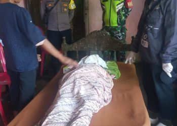 Warga Desa Nain Tatampi, Kecamatan Wori, digegerkan dengan penemuan mayat seorang nelayan bernama LY (73) pada Rabu, 26 Maret 2025, sekitar pukul 08.30 WITA. Korban ditemukan dalam kondisi tersangkut di terumbu karang di perairan desa tersebut.