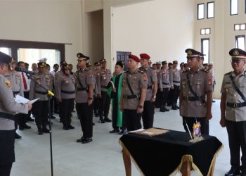 Upacara Pelantikan dan Sertijab digelar pada Aula Yusuf Suganda Mapolresta Palangka Raya, Jalan Tjilik Riwut Km. 3,5, Kota Palangka Raya, Kalimantan Tengah, yang dipimpin langsung oleh Kapolresta, Kombes Pol. Dedy Supriadi, S.I.K., M.H., Kamis (6/3/2025) pagi.
