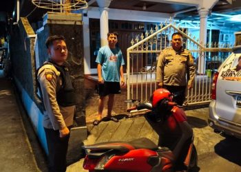 Polsek Pineleng melaksanakan operasi Sibulan (Sikat Pemabuk Jalanan) pada [hari dan tanggal] di sejumlah titik rawan di wilayah hukumnya, Kamis (3/4/2025) malam.