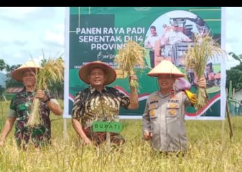 Komandan Kodim 0206/Dairi, Letkol Inf Goklas Pirtahan Silaban, menegaskan komitmen TNI dalam mendukung program ketahanan pangan nasional saat mengikuti video conference (vicon) bersama Presiden RI, Prabowo Subianto, dan Menteri Pertanian, Andi Amran Sulaiman, Senin (7/4/2025).