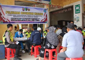 Rumah Sakit (Rumkit) Bhayangkara Tingkat III Palangka Raya Polda Kalteng kembali mengadakan program kegiatan Pelayanan Kesehatan Keliling (Yankesling) atau pemeriksaan kesehatan gratis terhadap masyarakat pasca lebaran Idul Fitri 1446 Hijriah, Kamis (10/4/2025) pagi.