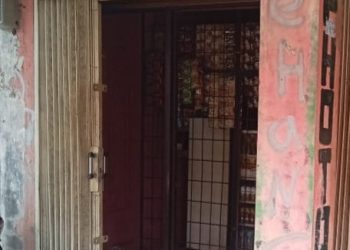 Toko Obat Tramadol Berkamuflase Sebagai Toko penjual makanan ringan,kopi sachet,dan minuman ringan segar. (Foto. Dok: RH/Mitrapolri.com/15/04/2025)